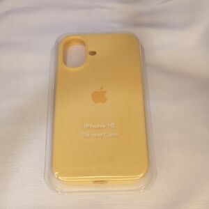 Apple iPhone 16 Silicone Case - Bright Yellow